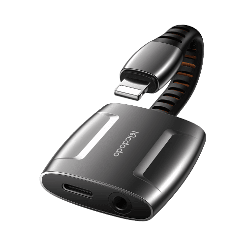 Macdodo Lightning to 3.5mm Audio + Lightning Charge Splitter