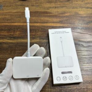 Official Apple 2 in 1 3.5mm Audio + Charger Connector